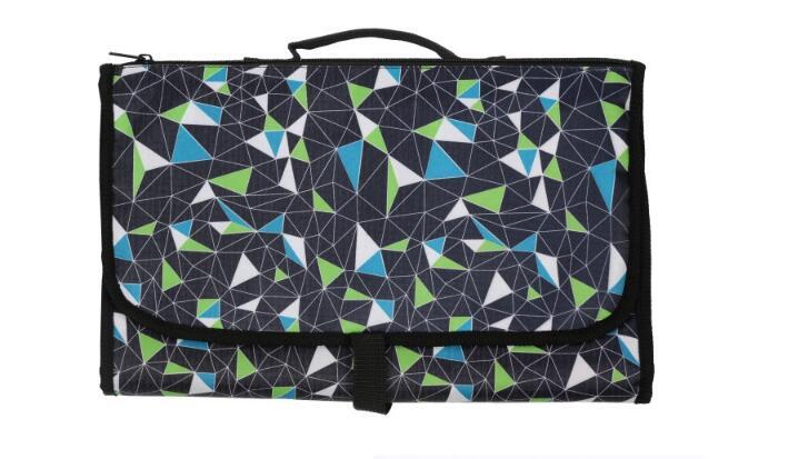 Baby Changing Mat and Storage Bag – Portable and Convenient for On-the-Go