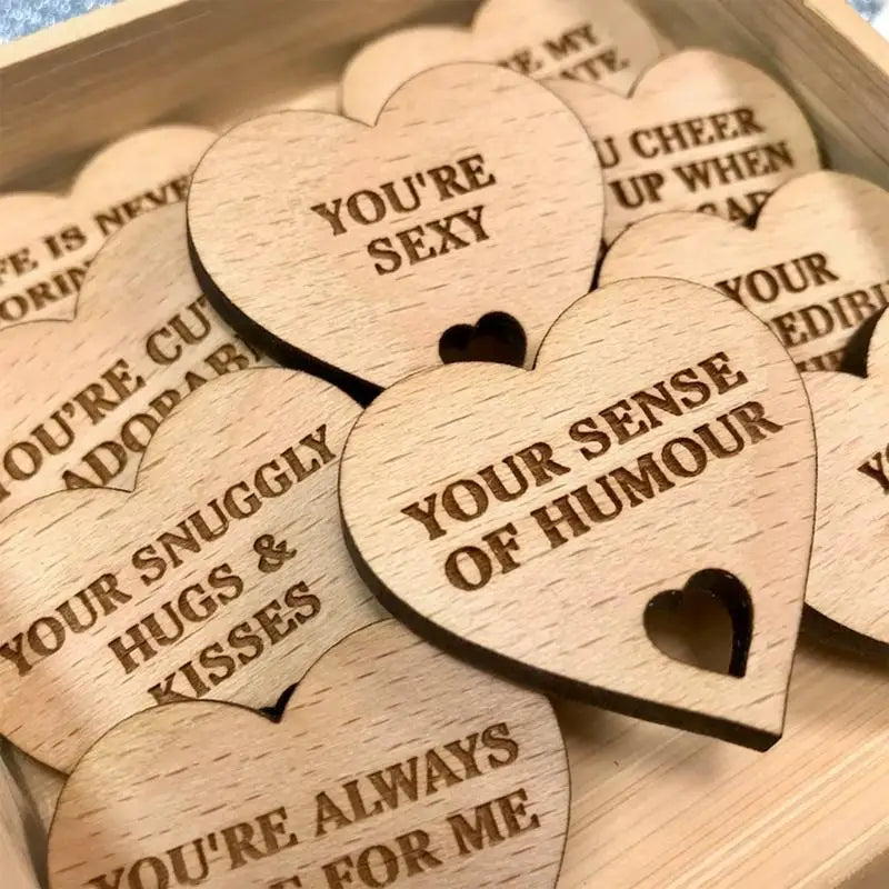 Personalised Keepsake Storage Box – 10 Reasons Why I Love You Heart Pendants